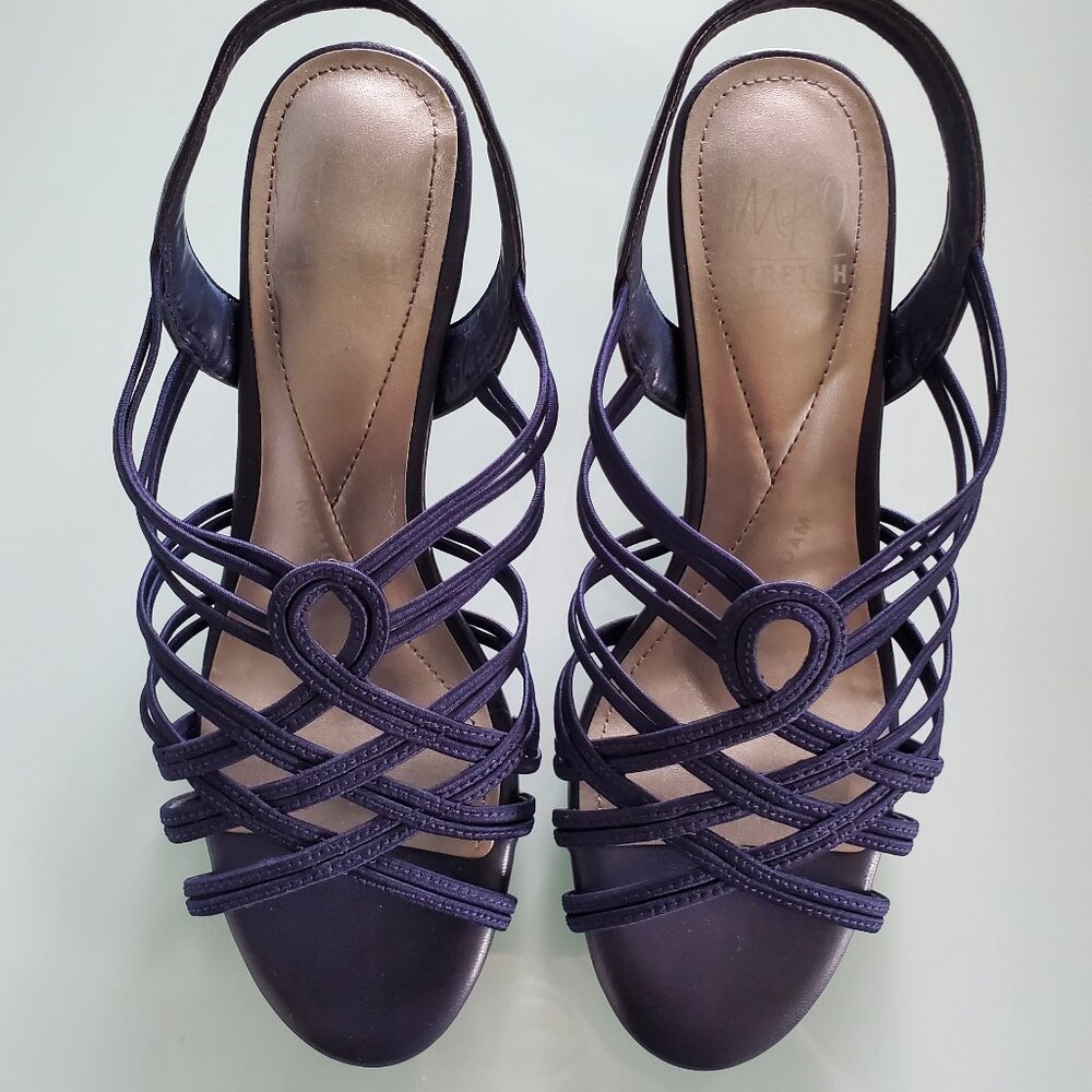 Shoes - Picture 2 of 3